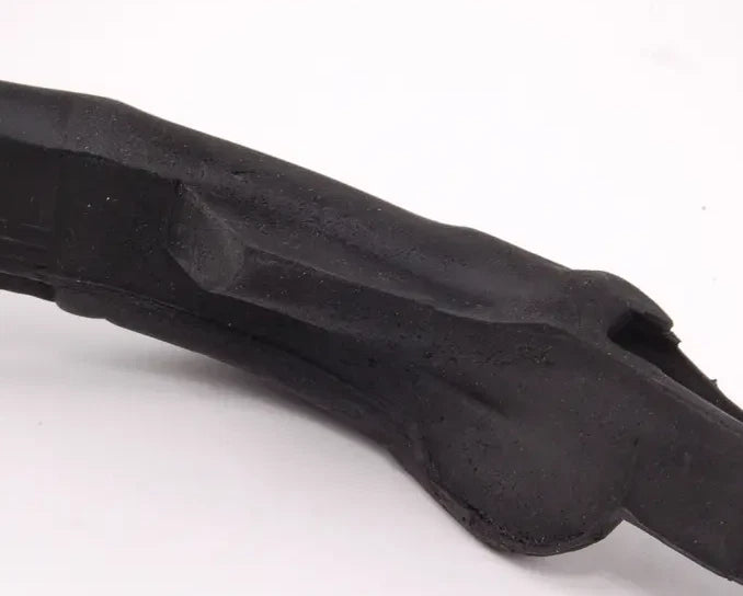 NEW MERCEDES-BENZ E W124 REAR RIGHT DOOR WEATHERSTRIP A1247303678 ORIGINAL