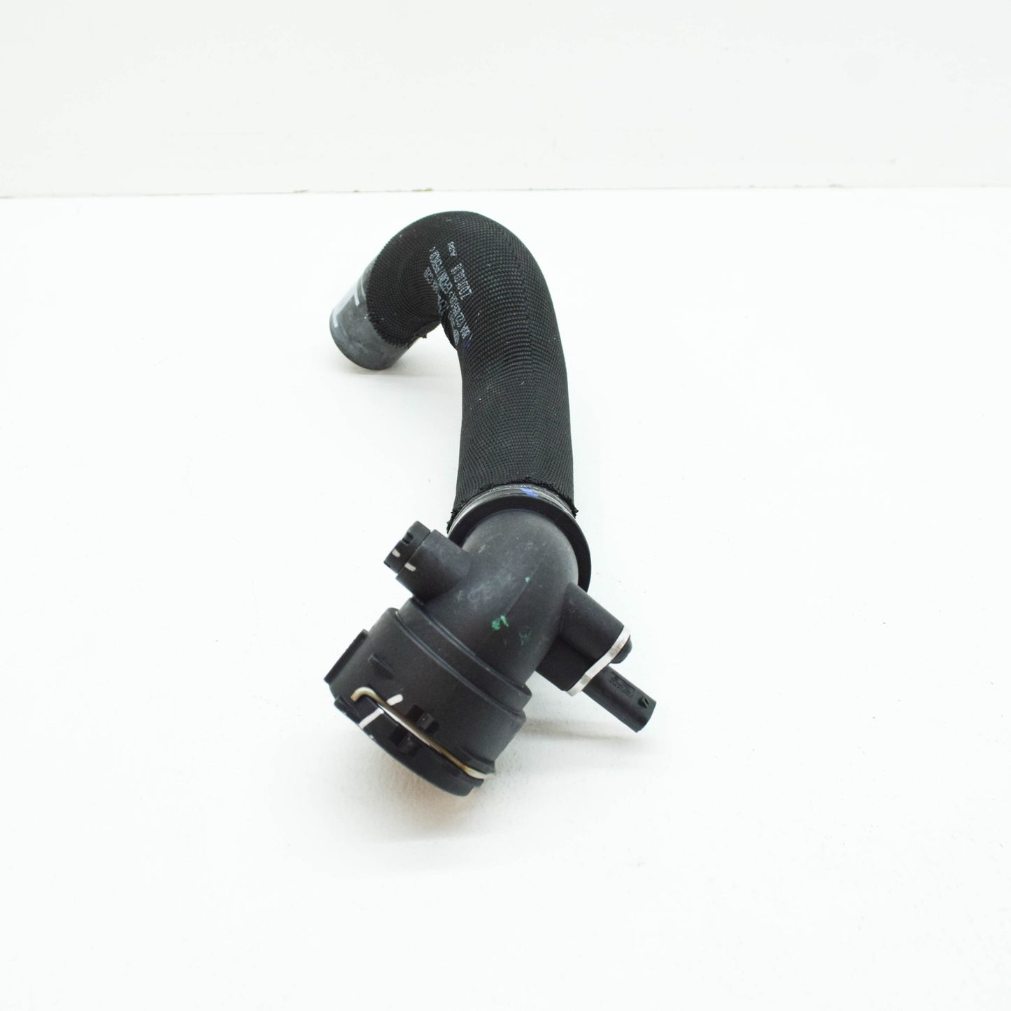 NEW AUDI Q5 FY COOLANT HOSE WITH QUICK RELEASE COUPLING 80A122055DR ORIGINAL