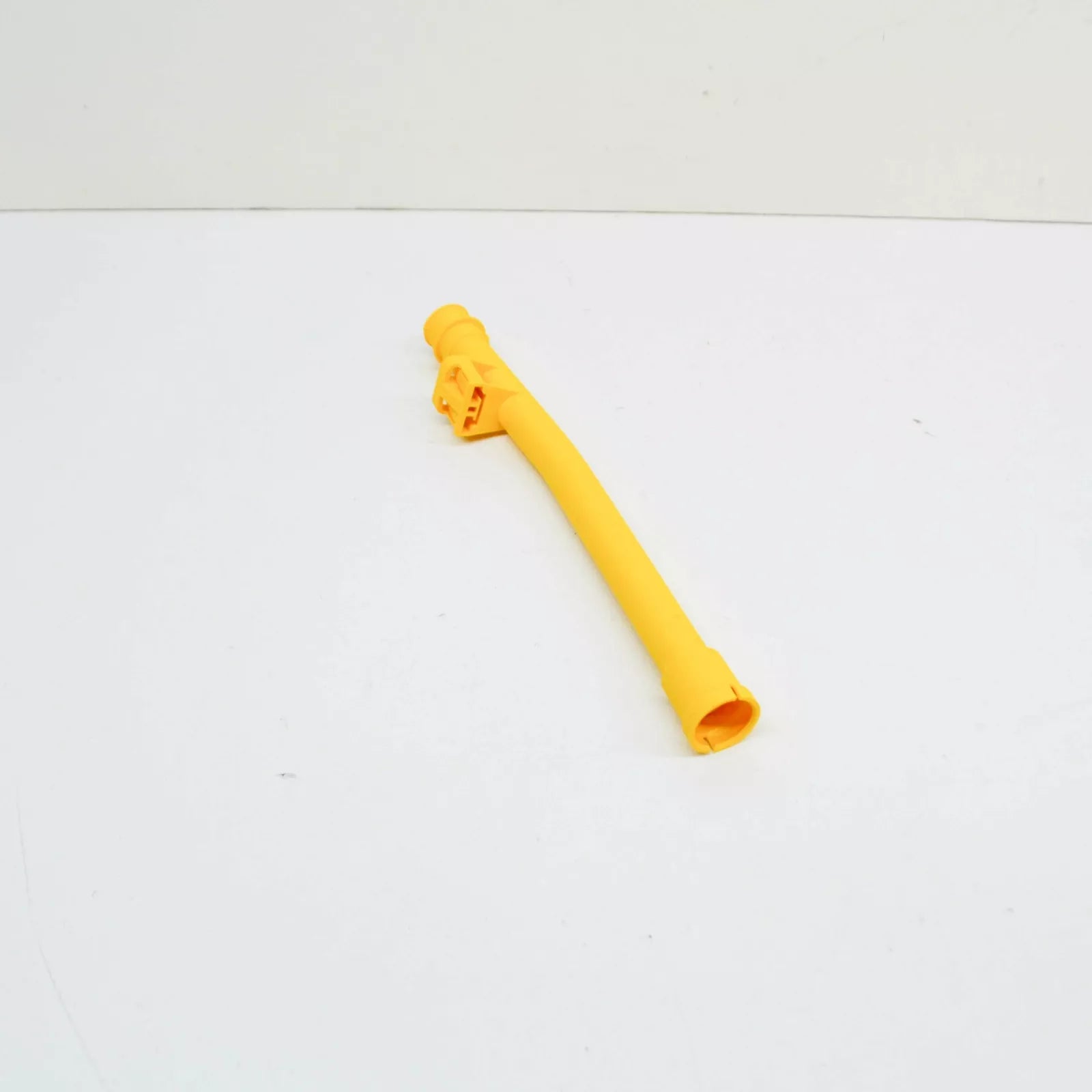 NEW AUDI A4 B7 ENGINE OIL DIPSTICK GUIDE FUNNEL 06B103663G ORIGINAL