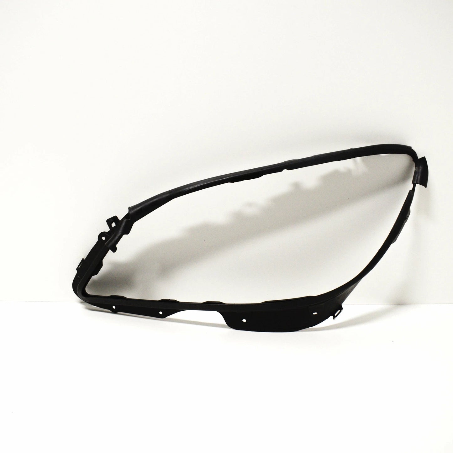 NEW MERCEDES-BENZ C-CLASS W204 LEFT HEADLIGHT GASKET SEAL A2048260991 ORIGINAL