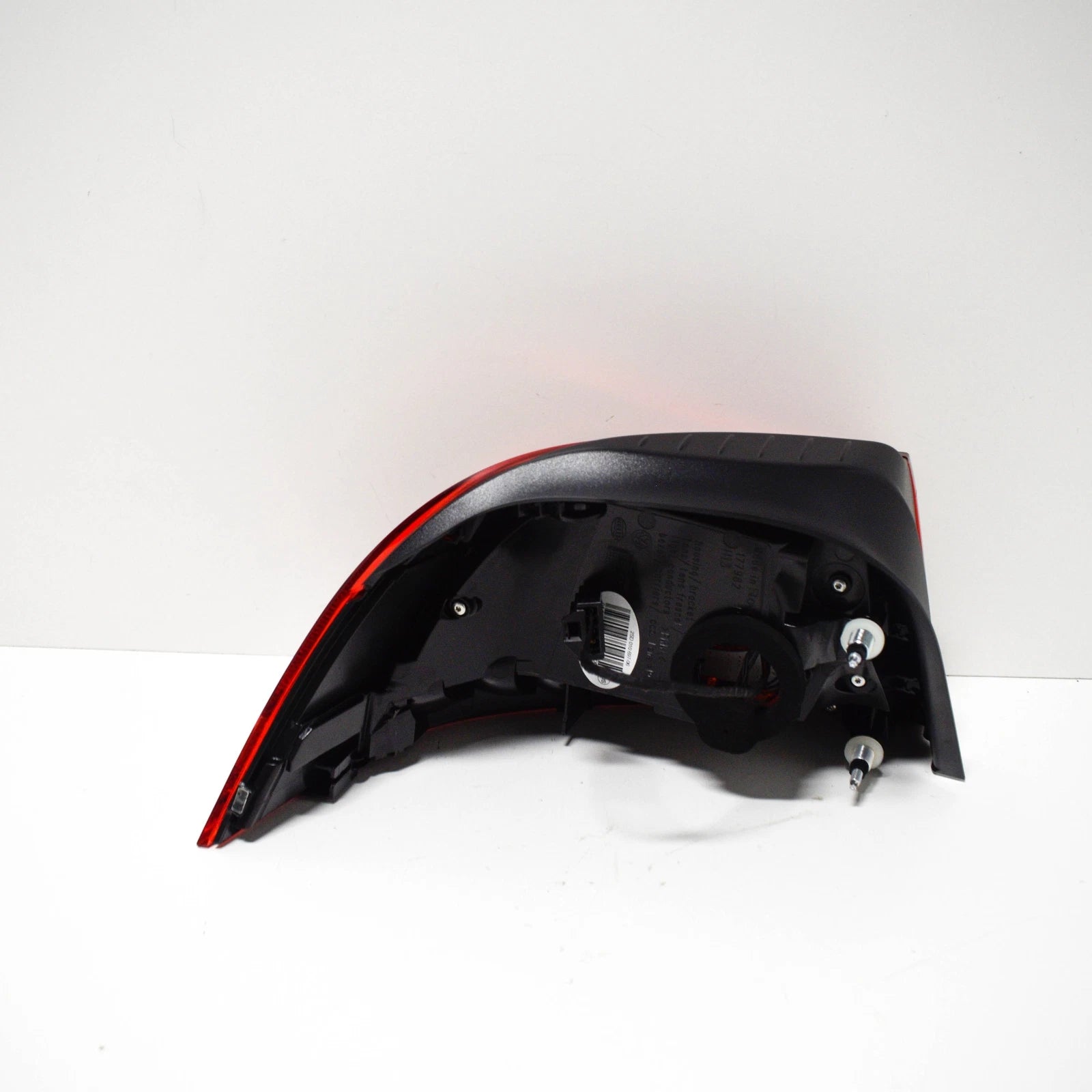 NEW VOLKSWAGEN EOS REAR RIGHT OUTER LED TAIL LIGHT LAMP 1Q0945096AA ORIGINAL