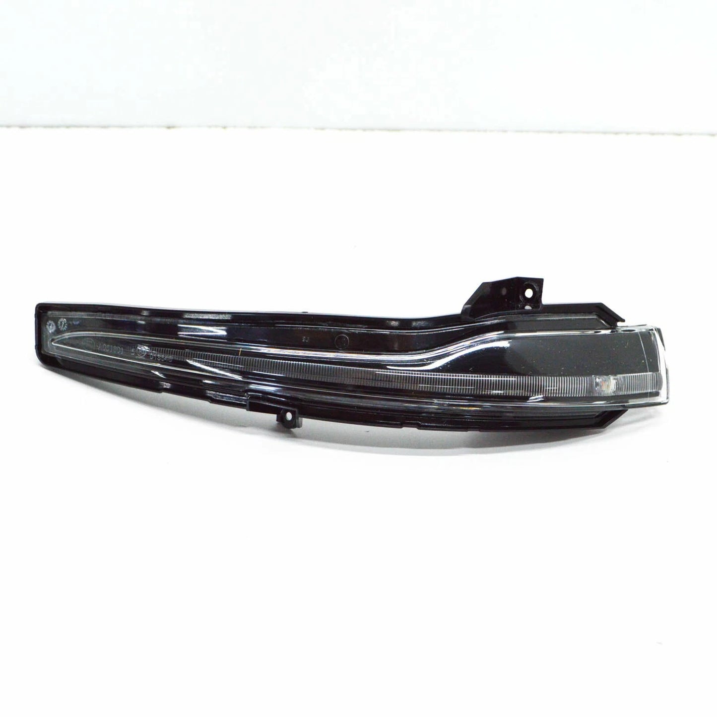 NEW MB C-CLASS W205 LEFT WING MIRROR TURN INDICATOR A0999067101 2016