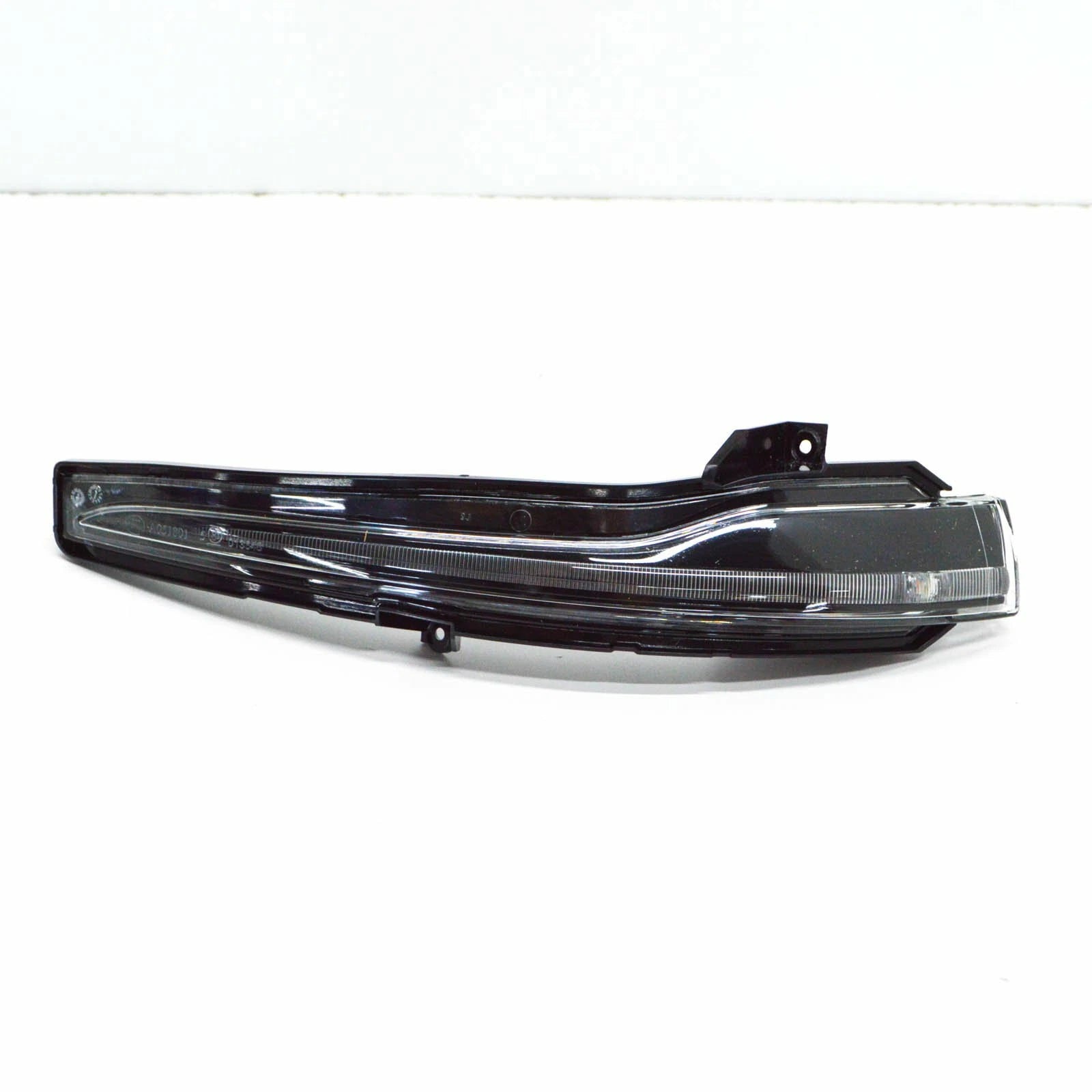 NEW MB C-CLASS W205 LEFT WING MIRROR TURN INDICATOR A0999067101 2016