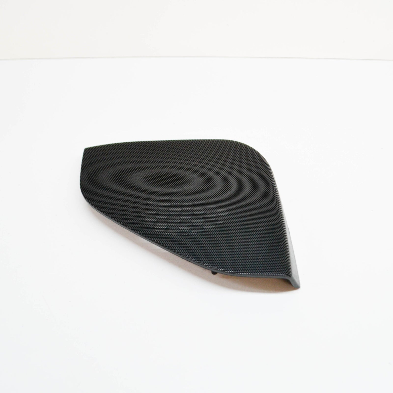 NEW MERCEDES-BENZ C W203 REAR LEFT DOOR LOUDSPEAKER TRIM A20373701889051