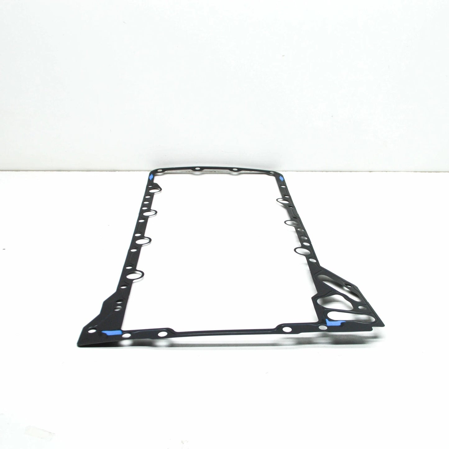 NEW BMW X6 E71, E72 UPPER OIL PAN GASKET 7566644 11137566644 ORIGINAL