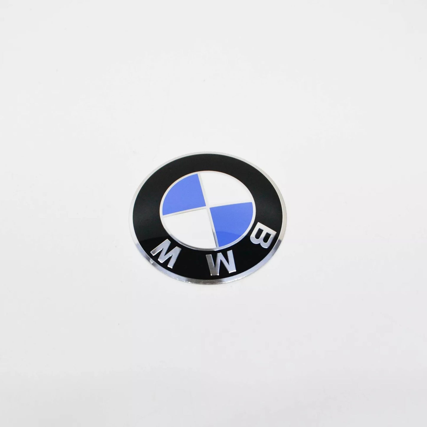 NEW BMW E46 SEDAN WAGON ENGINE COVER BMW EMBLEM BADGE 82MM 7785999 13717785999