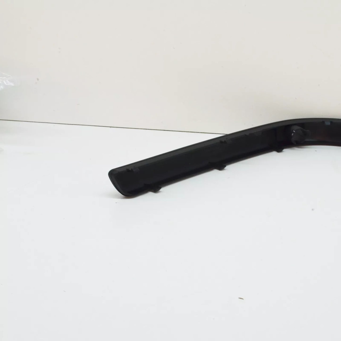 NEW BMW 5 E39 M REAR RIGHT BUMPER MOULDING TRIM 51122498502 ORIGINAL