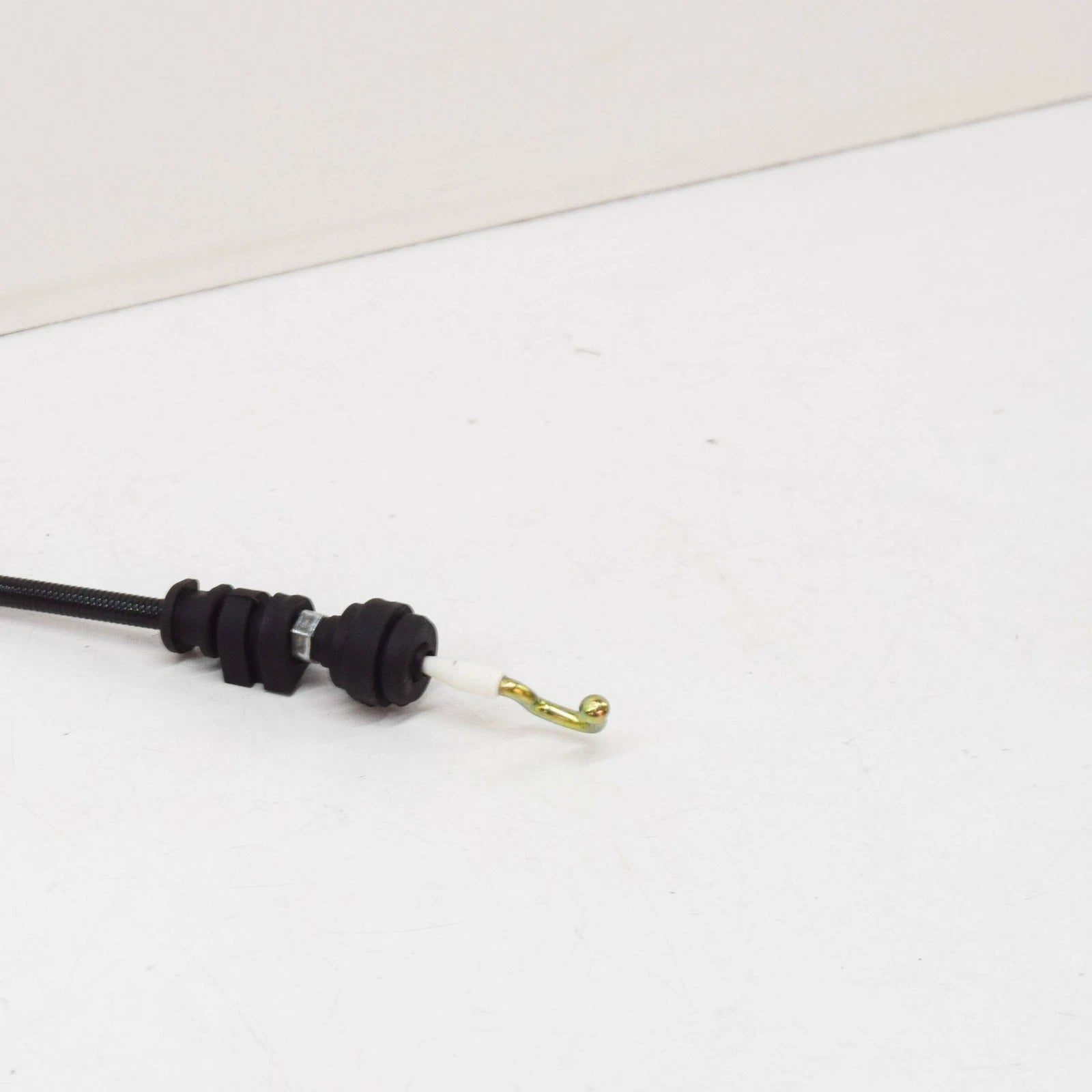 NEW BMW 5 E39 ACCELERATOR BOWDEN CABLE 35411162580 1162580