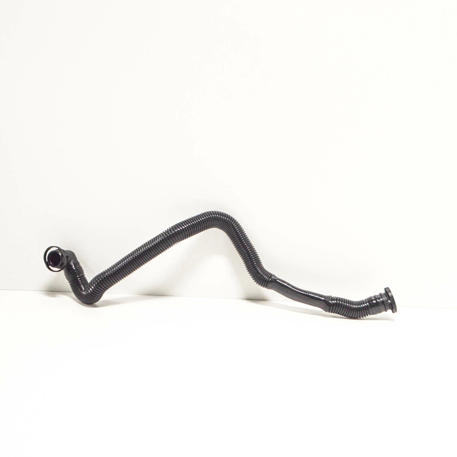 NEW AUDI A4 B8 8K SECONDARY INLET AIR INJECTION HOSE 8T0133817F ORIGINAL