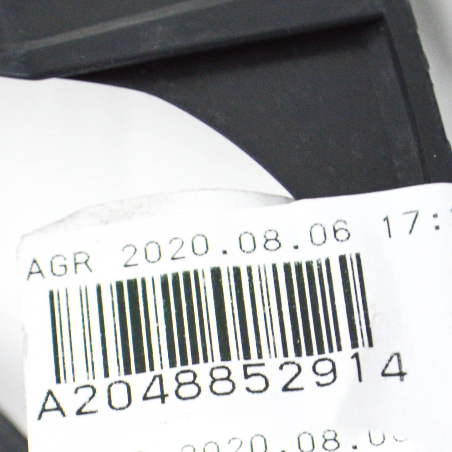 NEW MB C W204 FRONT BUMPER COVER RIGHT GRILLE BRACKET A2048852914 ORIGINAL