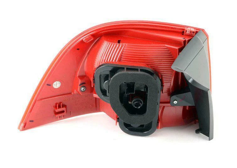 NEW VOLKSWAGEN TOUAREG 7P REAR RIGHT OUTER TAILLIGHT 7P6945096G ORIGINAL