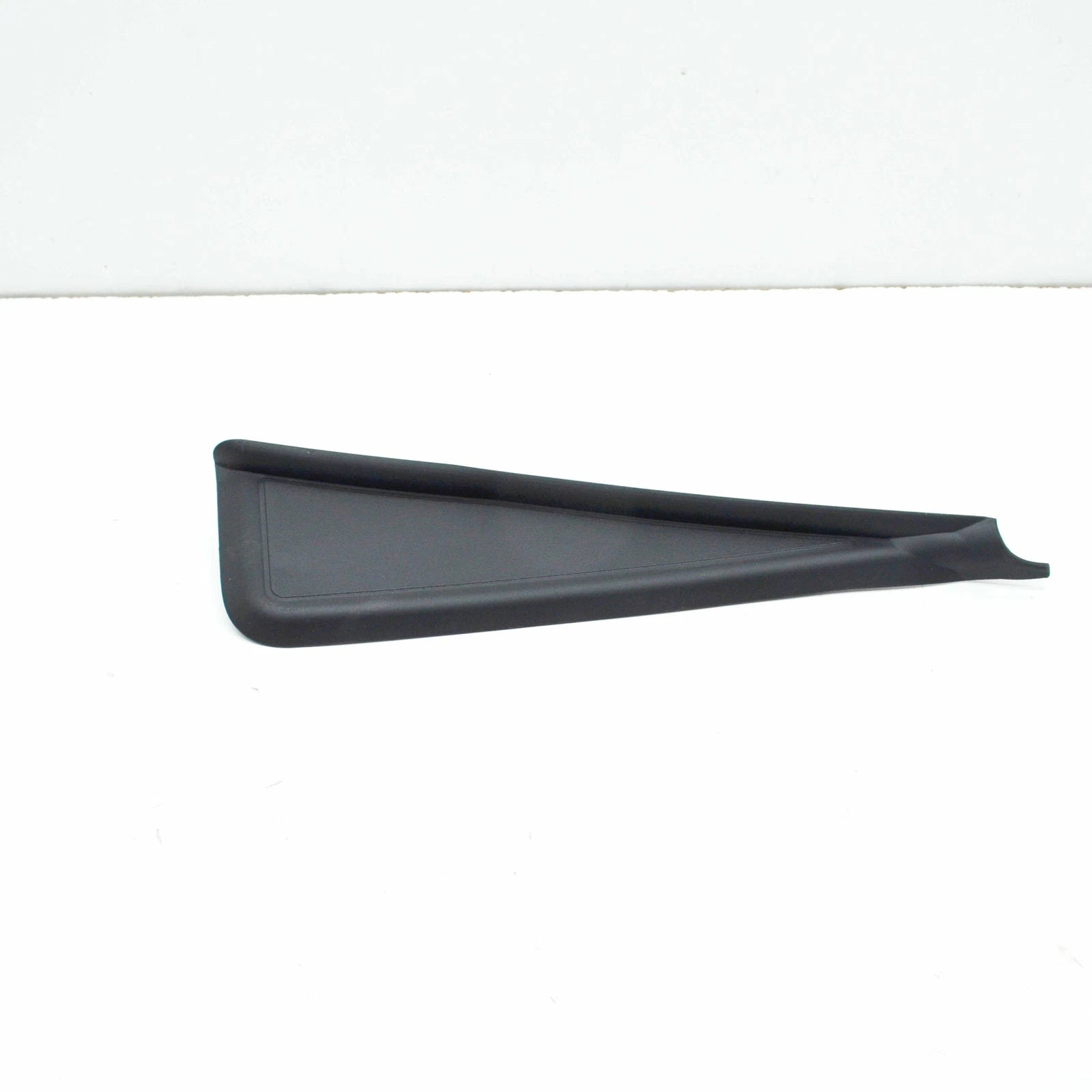 NEW BMW I8 I12 LEFT APRON COVER TRIM 51717387573 7387573 ORIGINAL