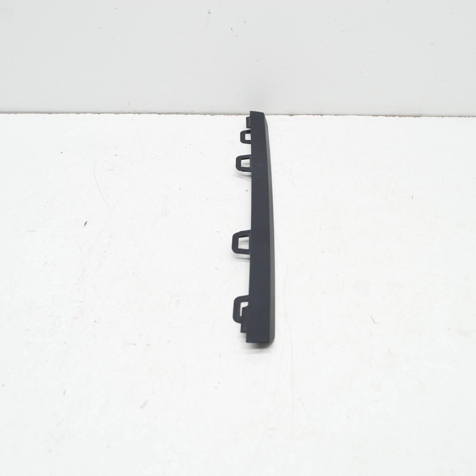 NEW AUDI RS5 8W6 FRONT BUMPER UPPER CENTER GRILLE TRIM 8W6807801A