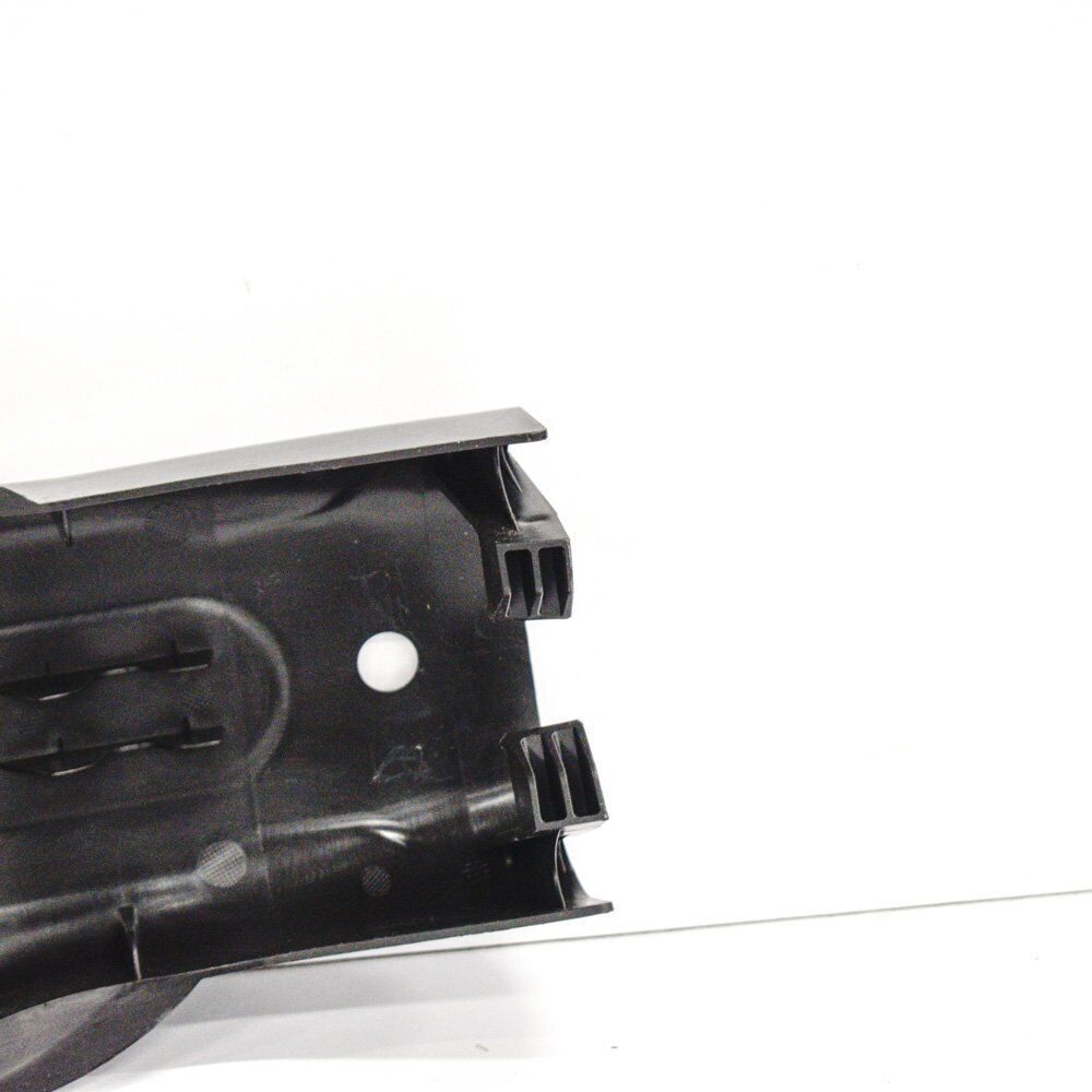 NEW MERCEDES BENZ E CLASS W213 REAR LEFT CONTROL ARM COVER A2133520700 ORIGINAL