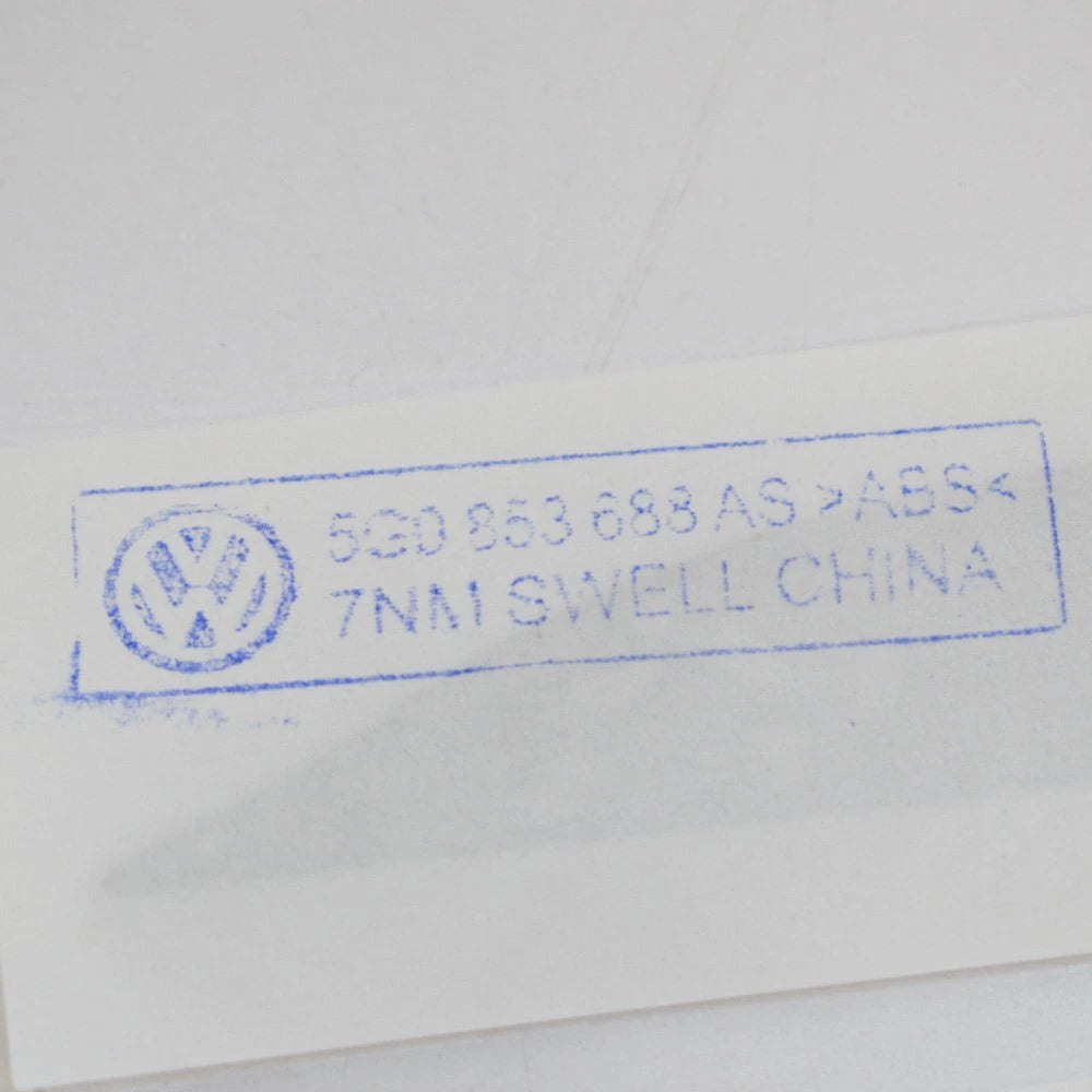 NEW VOLKSWAGEN GOLF MK7 5G LEFT FENDER GTI STICKER LOGO 5G0853688ASJZQ ORIGINAL