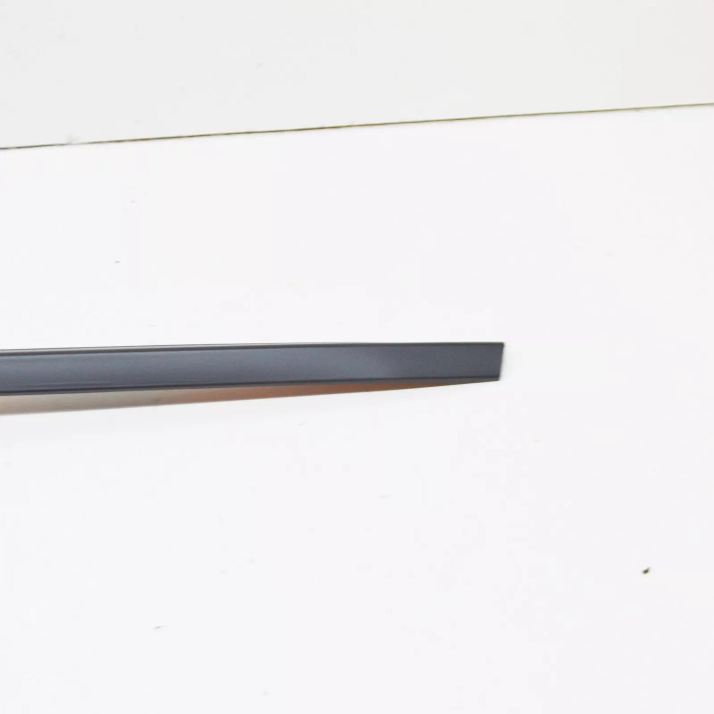 NEW BMW 3 COUPE E36 REAR RIGHT WINDOW COVERING 51368151086 8151086 ORIGINAL