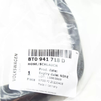 NEW AUDI A4 B8 RIGHT HEADLIGHT DRAIN TUBE 8T0941718D ORIGINAL