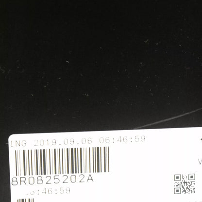 NEW AUDI Q5 8R FRONT RIGHT BOTTOM UNDERBODY TRIM 8R0825202A ORIGINAL