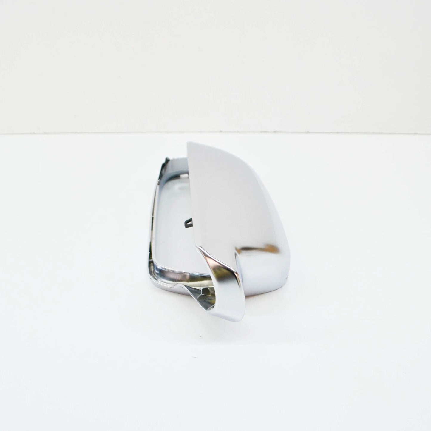 NEW AUDI A3 S3 FRONT RIGHT DOOR MIRROR CAP COVER 8F0857528A 3Q7 ORIGINAL