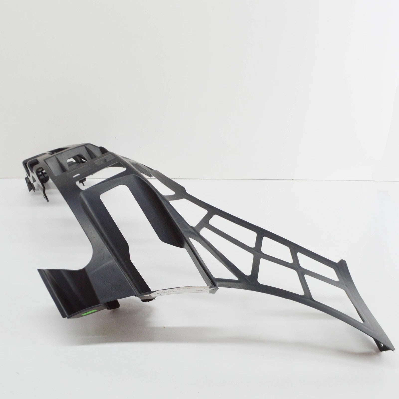 NEW MERCEDES-BENZ CLS C218 FRONT LEFT BUMPER BASIC CARRIER A2188851565 ORIGINAL