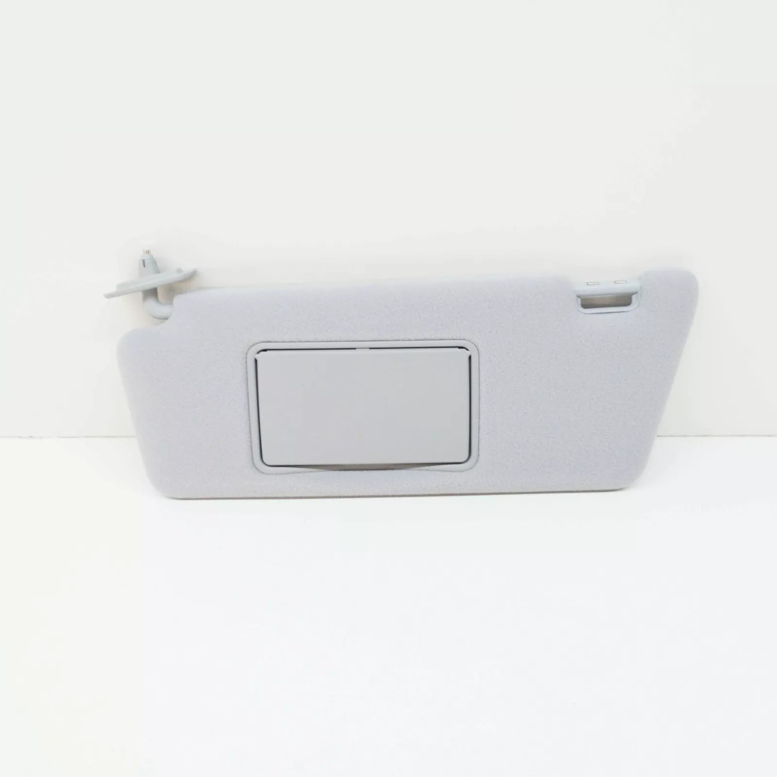 NEW MERCEDES-BENZ E W210 LEFT SUN VISOR A21081023107D84