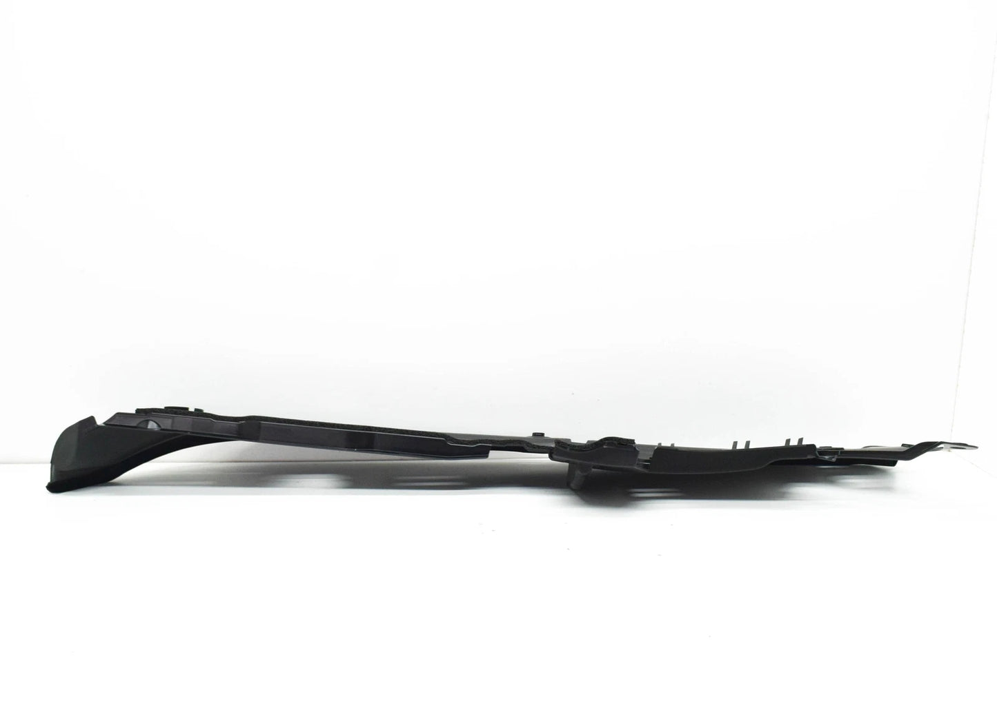 NEW BMW 7 G11, G12 RIGHT SIDE PANEL SEALING 7347400 51767347400 GENUIUNE