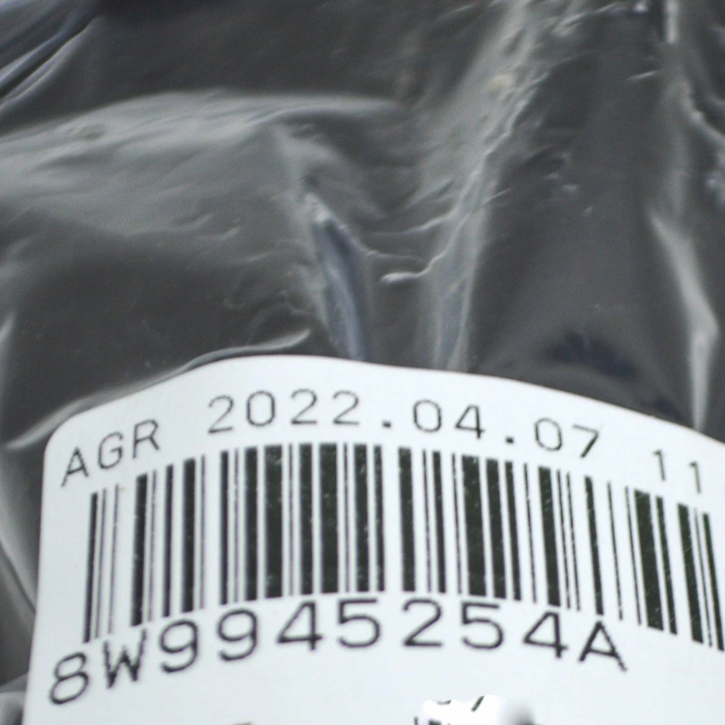 NEW AUDI RS4 AVANT B9 REAR RIGHT TAILLIGHT BEZEL TRIM 8W9945254A ORIGINAL