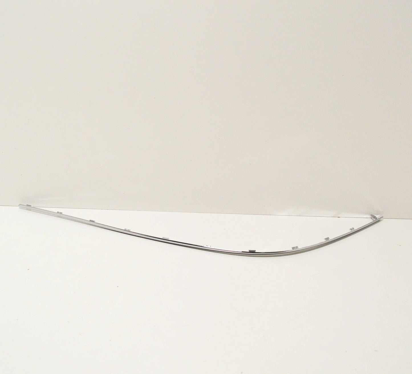 NEW MERCEDES-BENZ C COUPE CL203 REAR BUMPER RIGHT MOLDING A2038859021