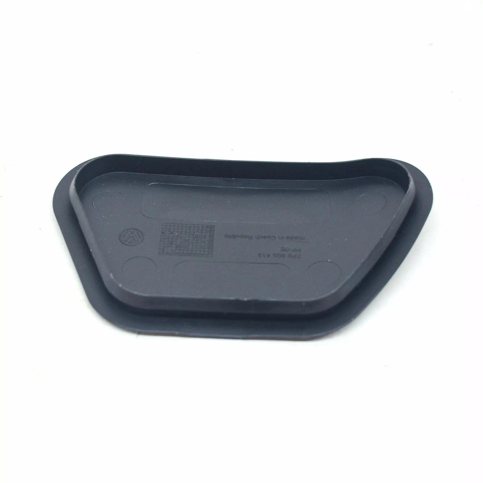 NEW VW TOUAREG 7P FRONT LEFT FENDER LINER EXTENSION COVER 7P6805413