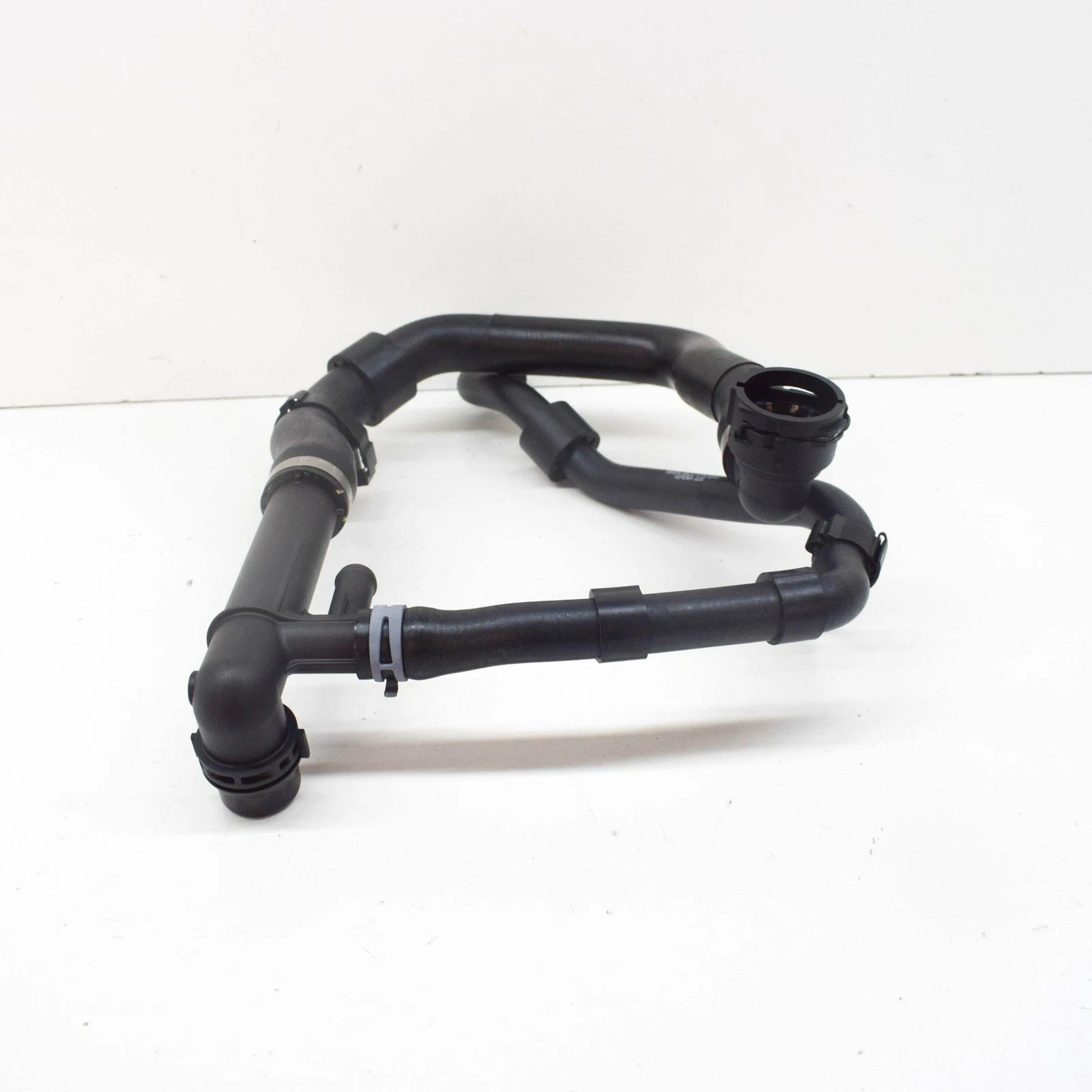 NEW VOLKSWAGEN TIGUAN AD1 COOLANT HOSE WITH RELEASE COUPLING 5QF122051AH