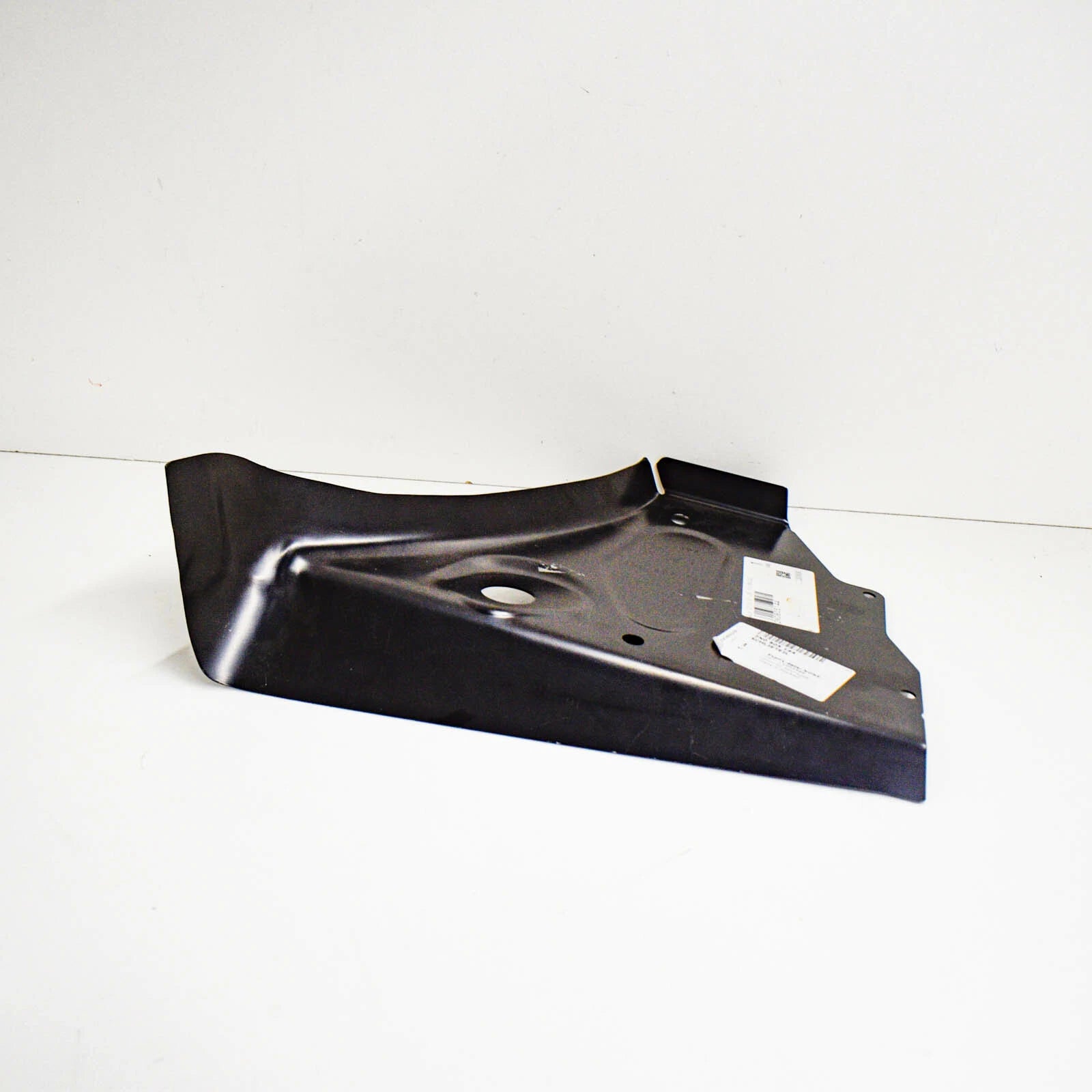 NEW VW CRAFTER MK2 FRONT RIGHT CLOSING ELEMENT 2N0805144