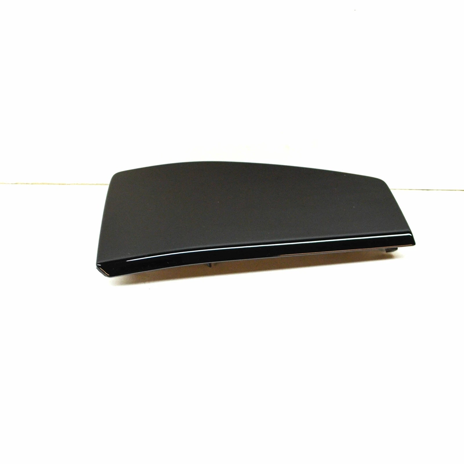 NEW BMW X5 G05 FRONT BUMPER TOW HOOK EYE COVER LEFT M 51118092124 ORIGINAL