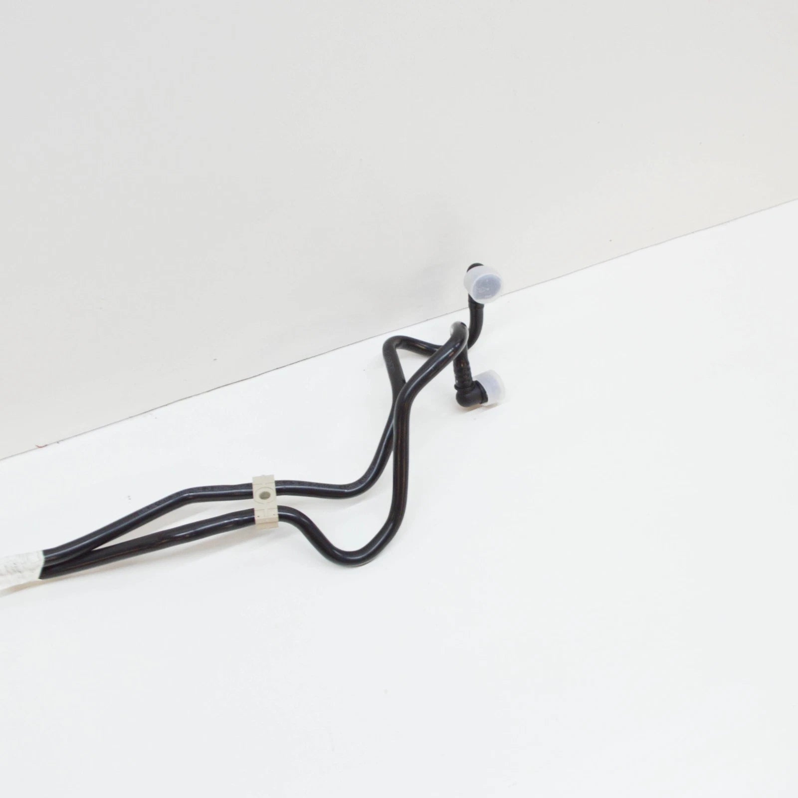 NEW BMW 5 F10 AUTOMATIC TRANSMISSION OIL COOLER TUBE 7619743 17227619743