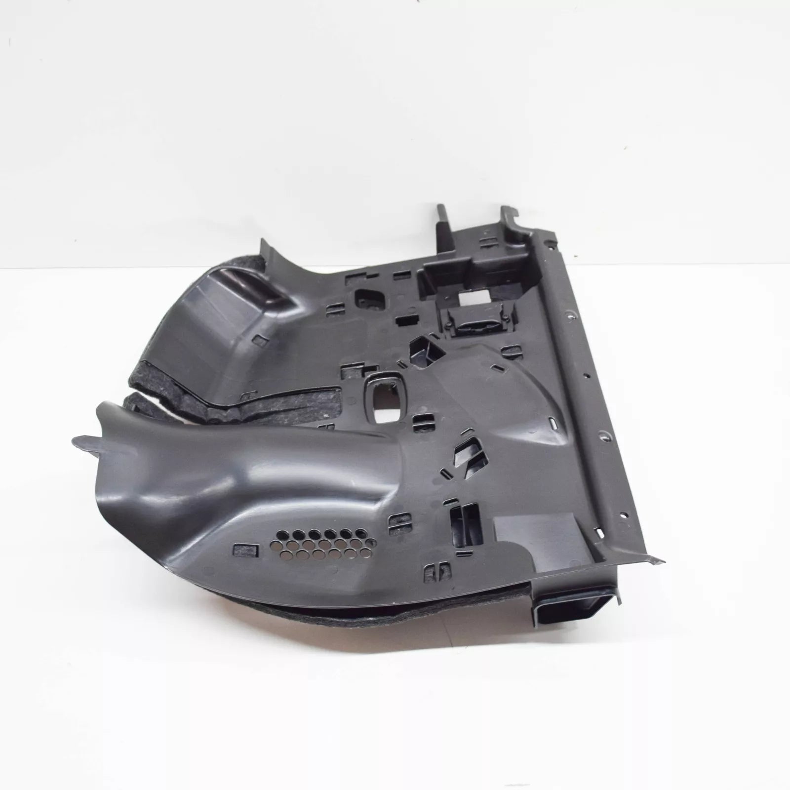 NEW MERCEDES-BENZ E W212 LOWER DASHBOARD TRIM PANEL A21268098019051 ORIGINAL