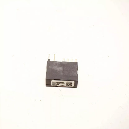 NEW MERCEDES-BENZ GLA X156 BATTERY CUT-OFF RELAY A0035422819 ORIGINAL