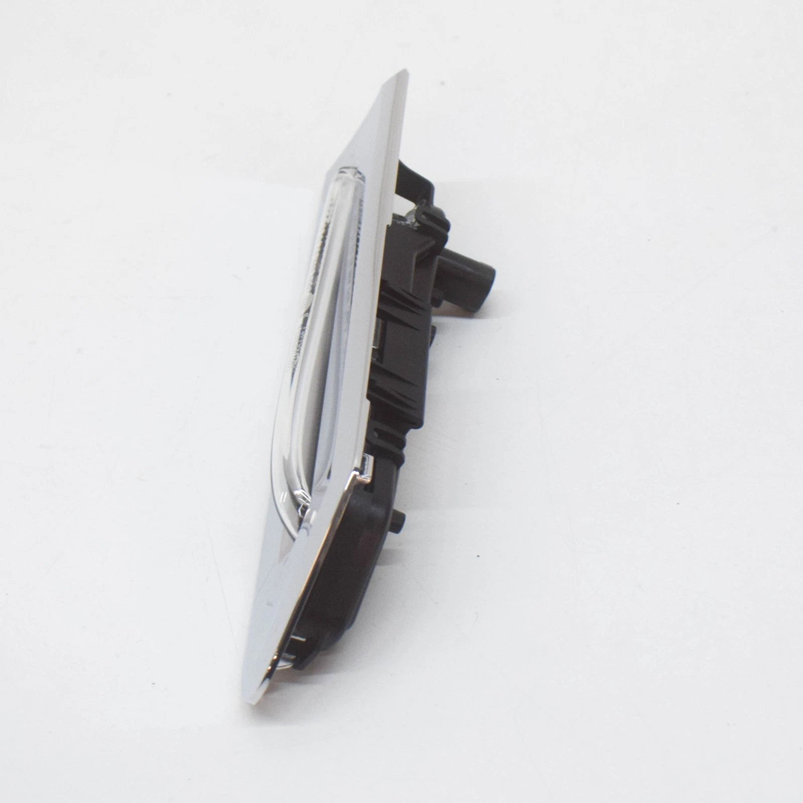 NEW BMW 7 F01 LEFT SIDE TURN SIGNAL LED MARKER LIGHT 63137203371 ORIGINAL