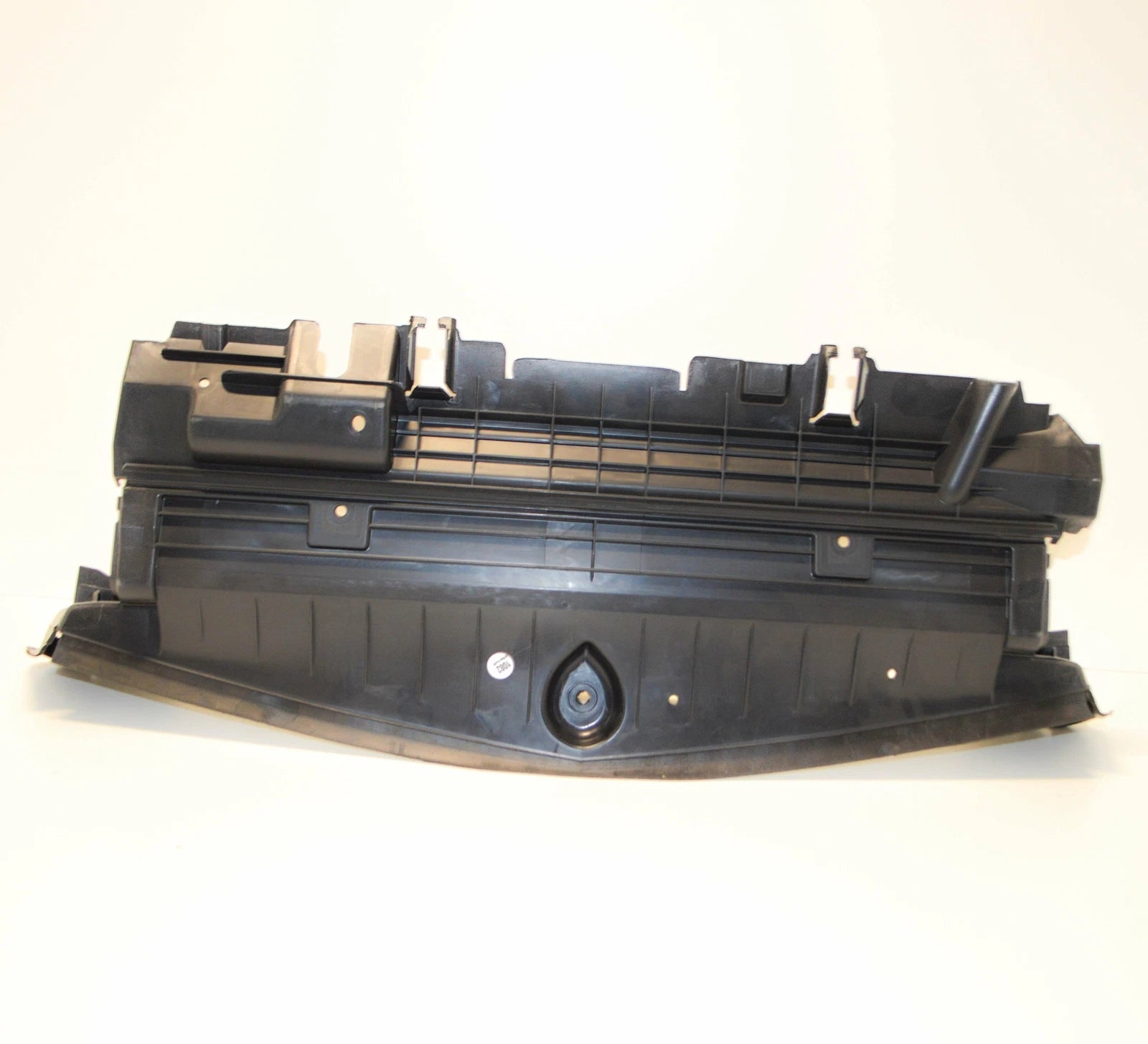 NEW MERCEDES-BENZ E-CLASS COUPE C207 AIR BAFFLE A2075050430 ORIGINAL