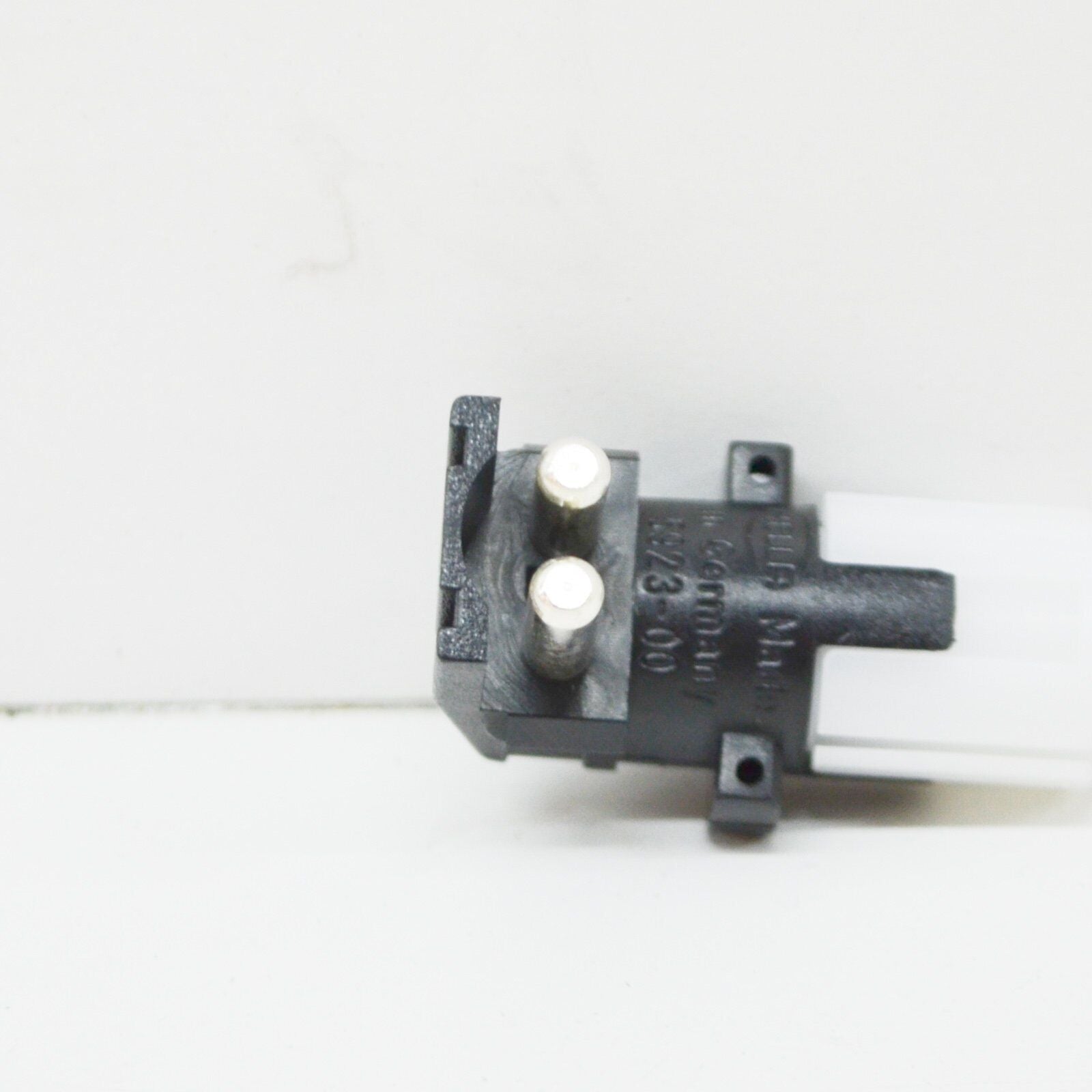 NEW MERCEDES-BENZ SL R129 ENGINE COOLANT LEVEL SENSOR A1295450224 ORIGINAL