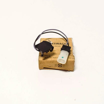 NEW AUDI Q7 4M FRONT LEFT DOOR COURTESY LIGHT 4H0947133B