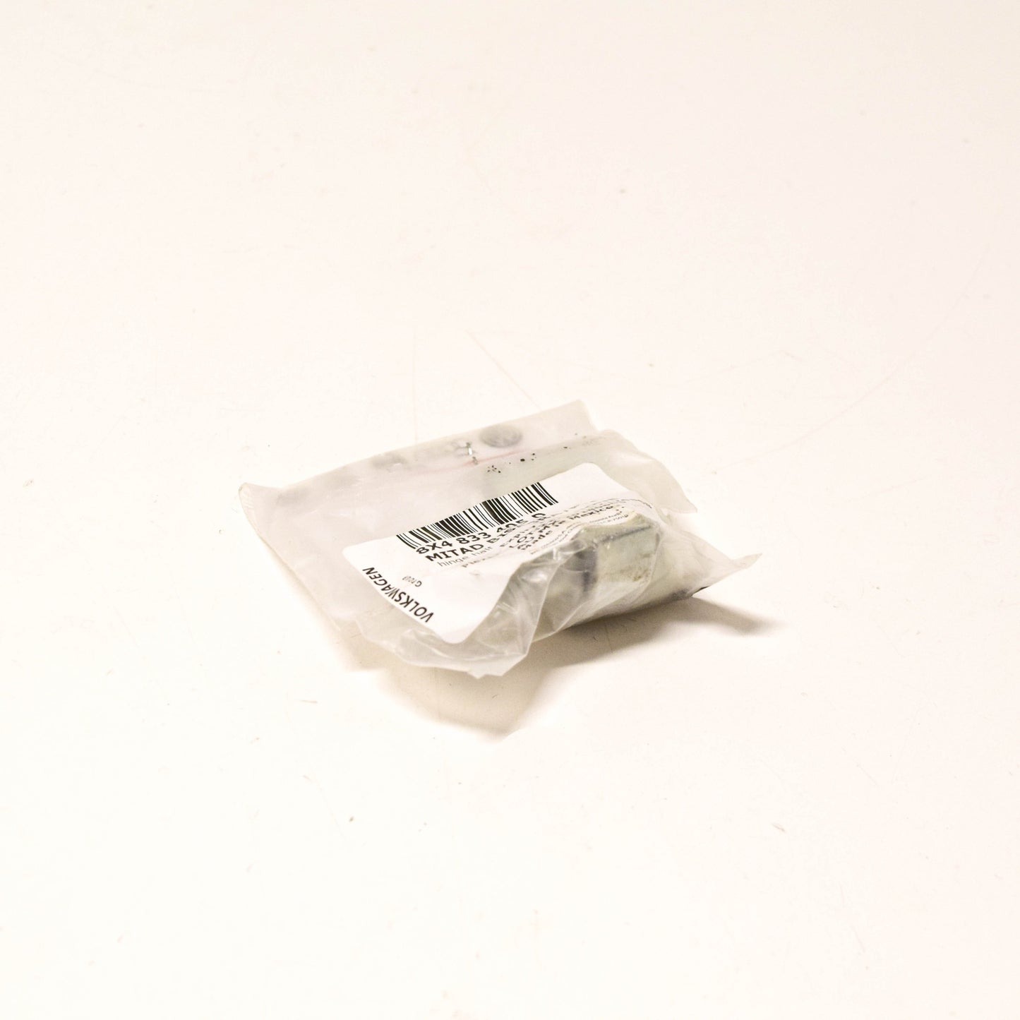 NEW AUDI Q5 80A FRONT LEFT LOWER DOOR HINGE 8X4833405D ORIGINAL