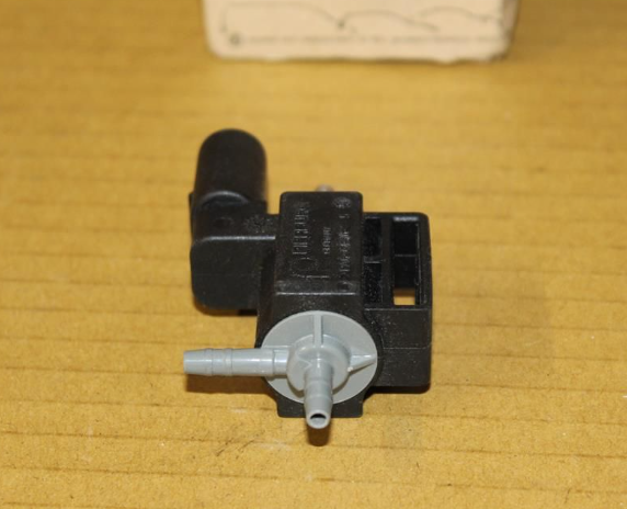 NEW VW TRANSPORTER VI T6 SOLENOID VALVE 07L906283C ORIGINAL