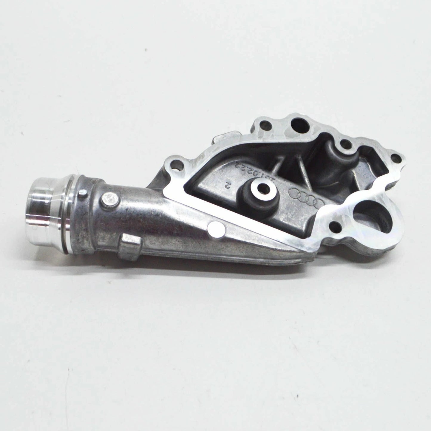 NEW AUDI A4 B8 3.0 PETROL COOLANT WATER PIPE 06E121161BB 2015