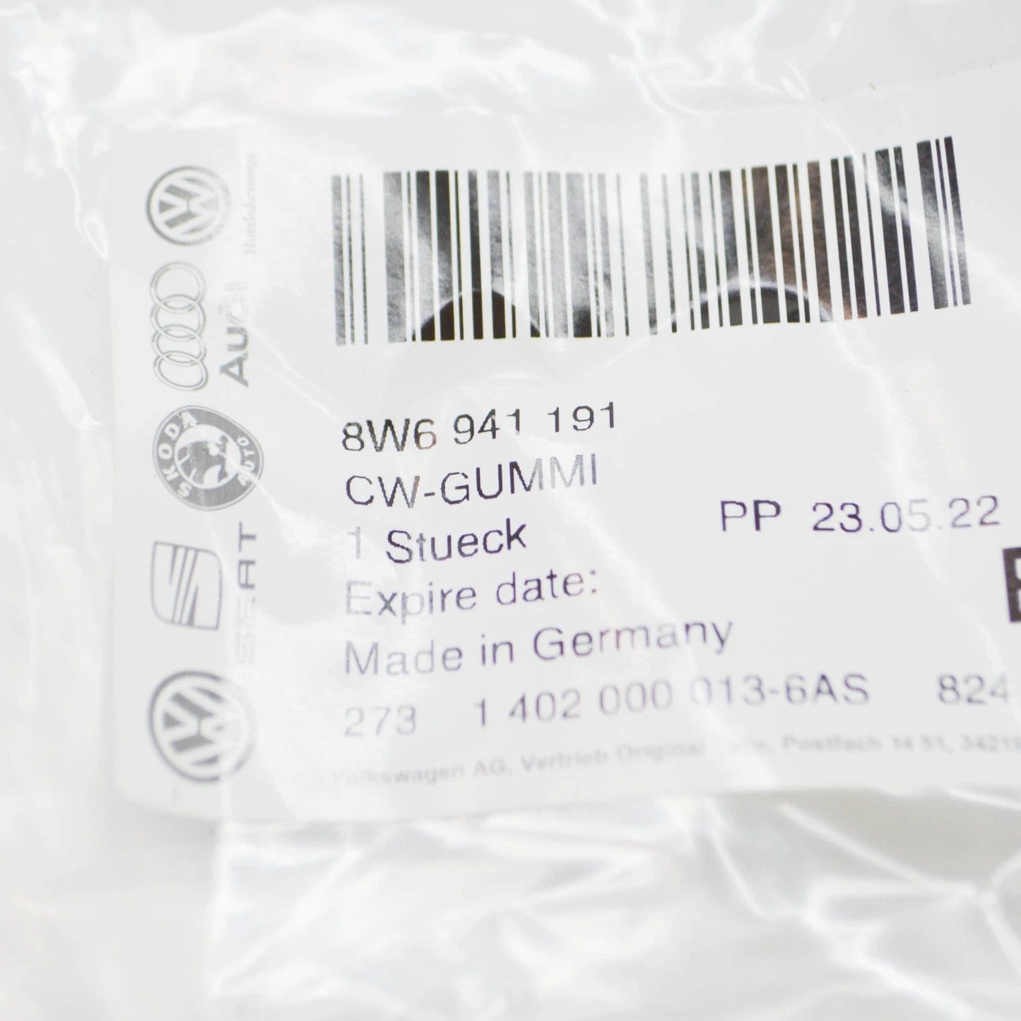 NEW AUDI A5 8W6 FRONT LEFT HEADLIGHT SEAL 8W6941191