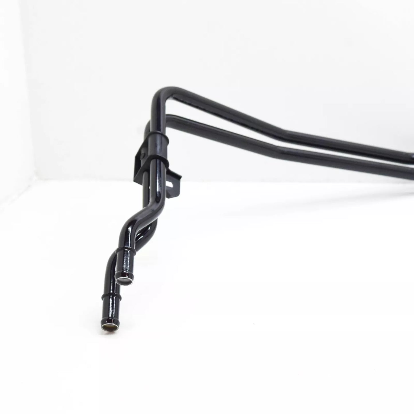 NEW MERCEDES-BENZ GLC X253 ENGINE COOLANT LINE A2535001000 ORIGINAL