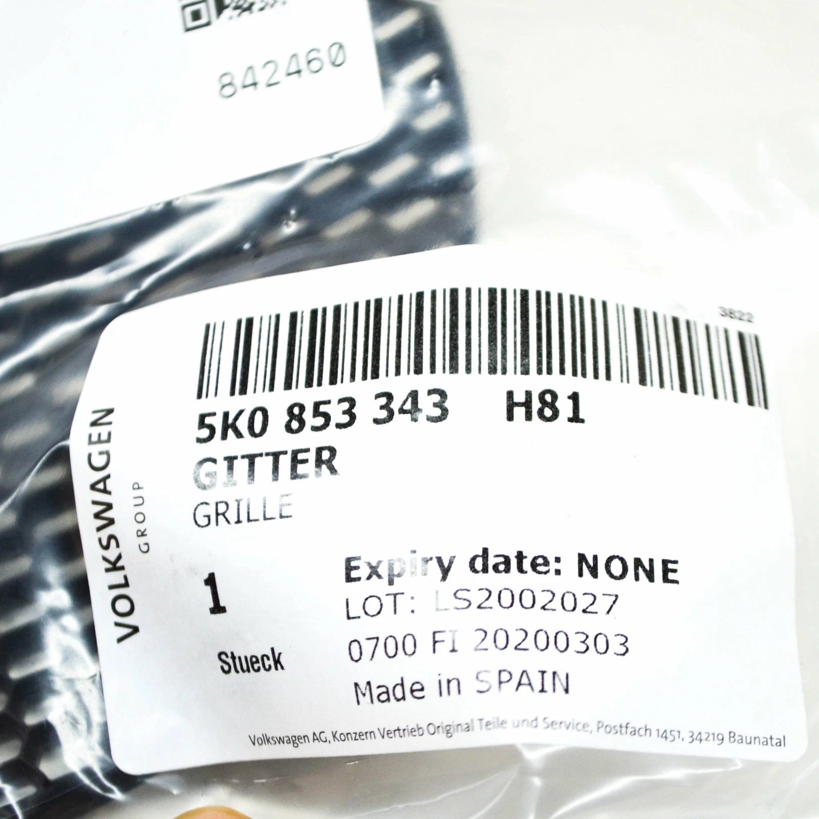 NEW VW TOURAN 1T1 FRONT BUMPER GRILLE EMBLEM 5K0853343H81 ORIGINAL