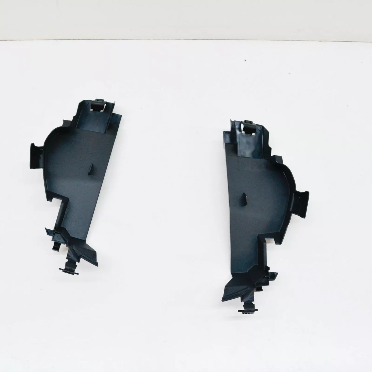 NEW MERCEDES-BENZ A W176 RADIATOR GRILLE A17688002839982 ORIGINAL