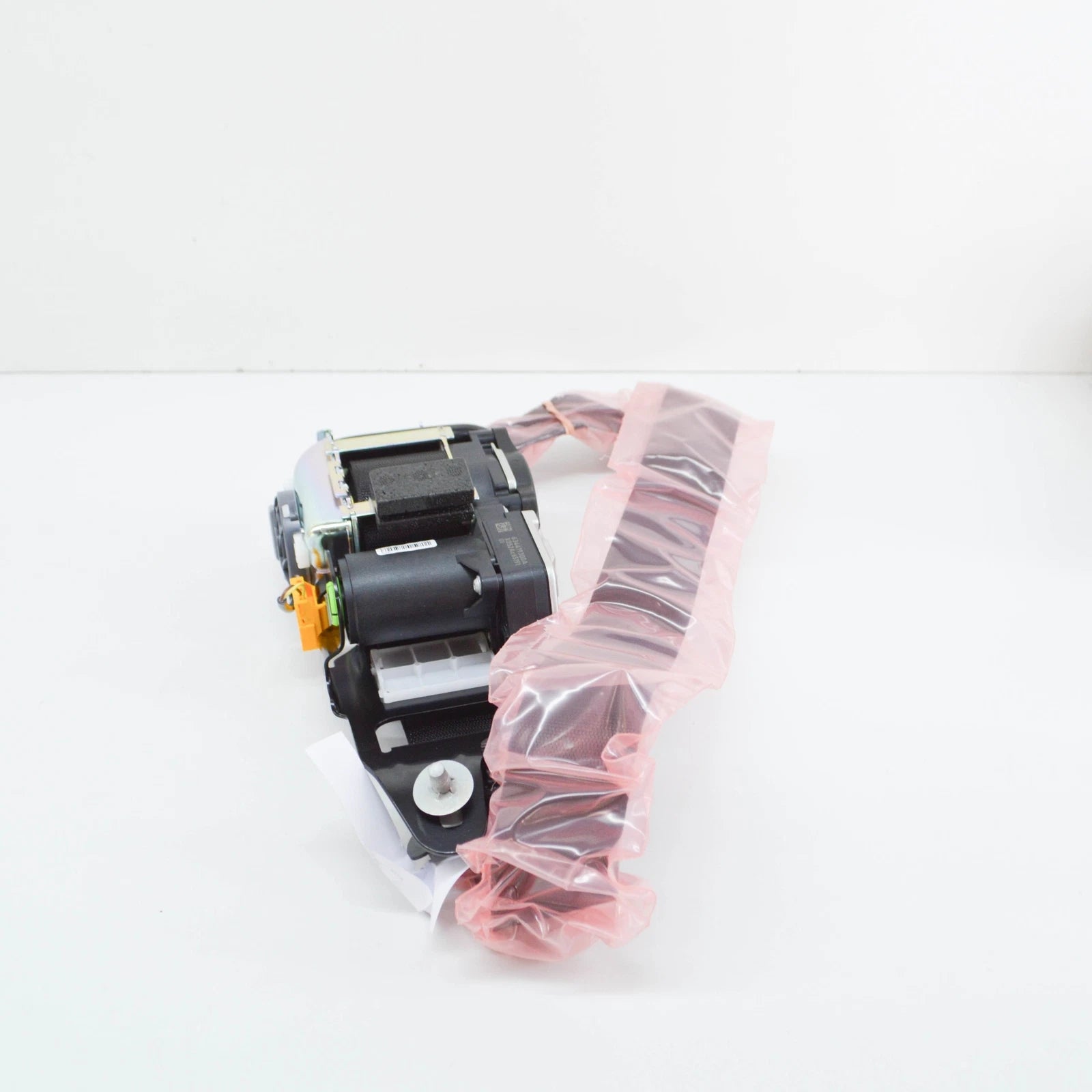 NEW MERCEDES-BENZ C W205 FRONT RIGHT SEATBELT A20586078009C94 ORIGINAL