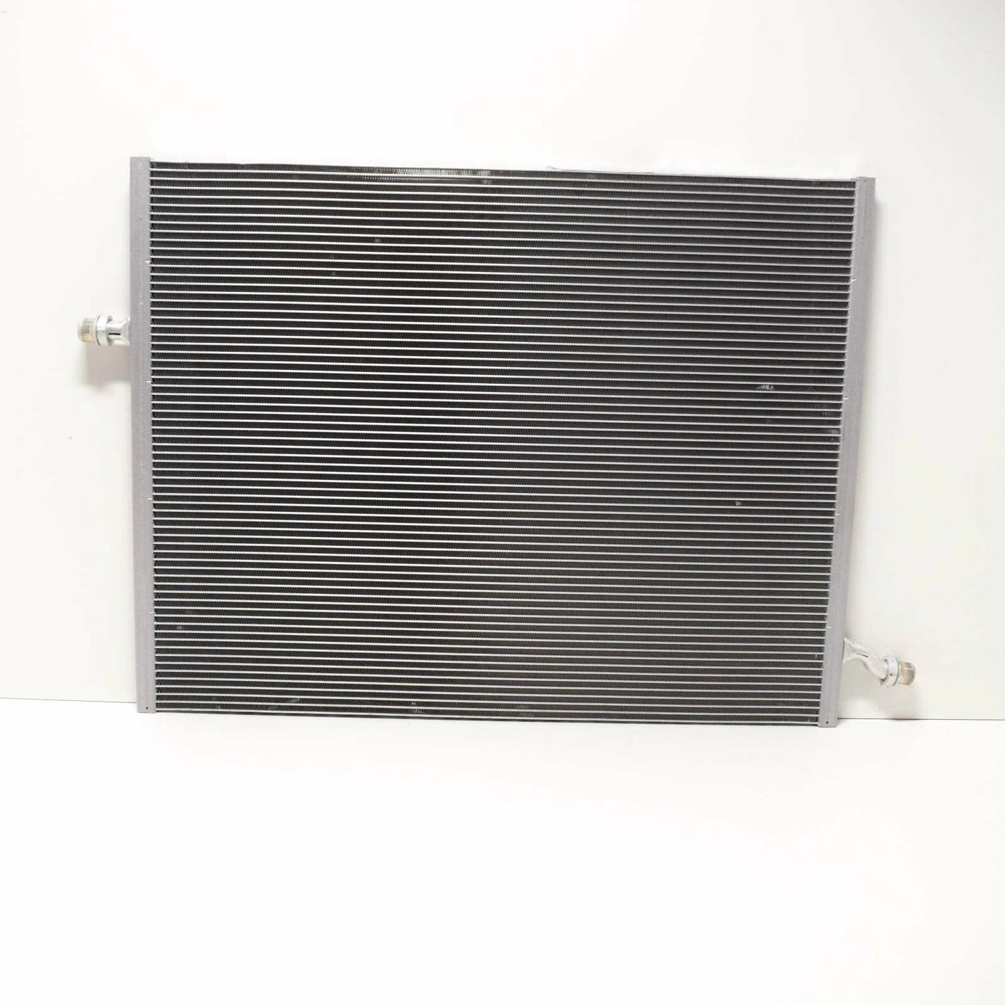 NEW MERCEDES-BENZ S-CLASS W222 COOLING RADIATOR A0995003603