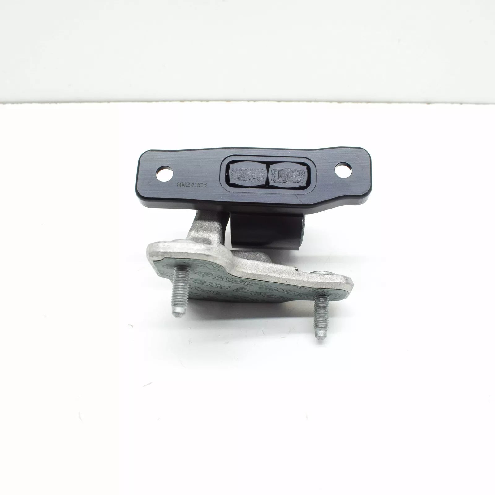 NEW MERCEDES-BENZ E W213 FRONT LEFT DOOR BOTTOM HINGE A2137201110