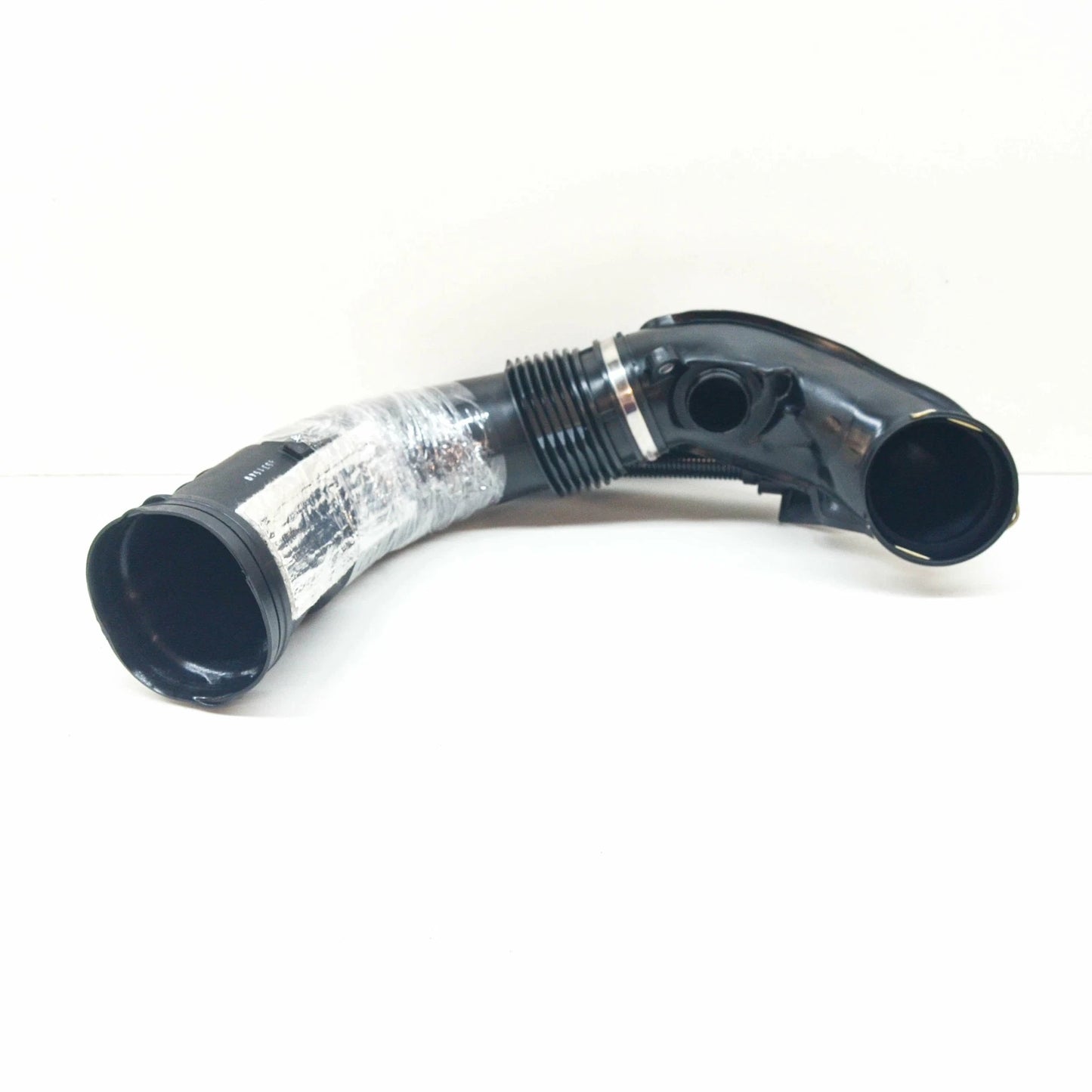 NEW BMW 3 GT F34 INTAKE SILENCER FILTERED AIR PIPE 13718509817 ORIGINAL